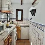 Atico 33 *
